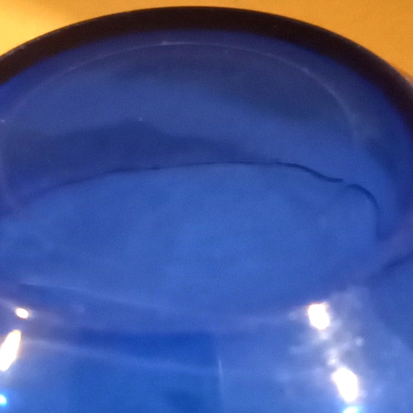 VTG- Cobalt Blue Cereal Glass Bowl - Picture 5 of 8